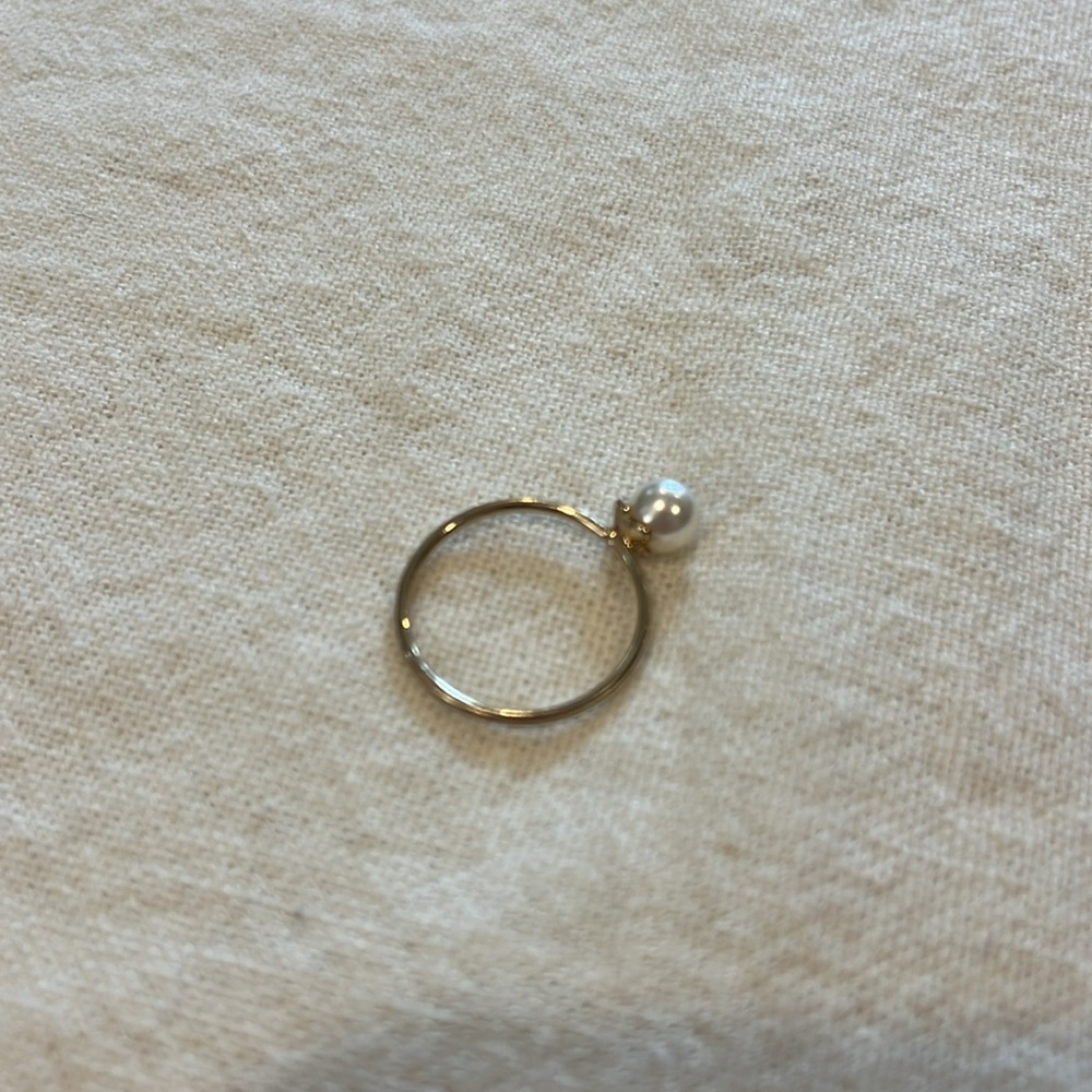Pearl Ring - Picture 6 of 7